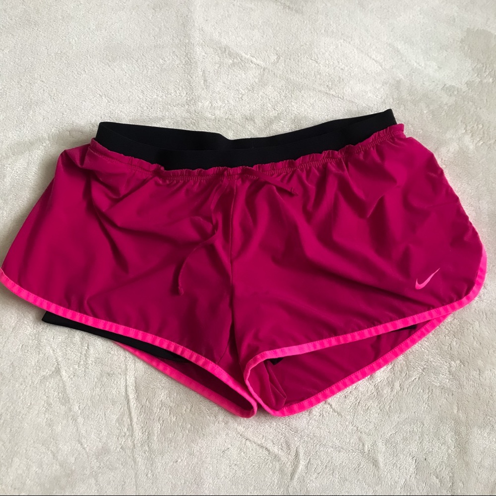 🌞 2/$20 Nike Dri-Fit Women’s Shorts